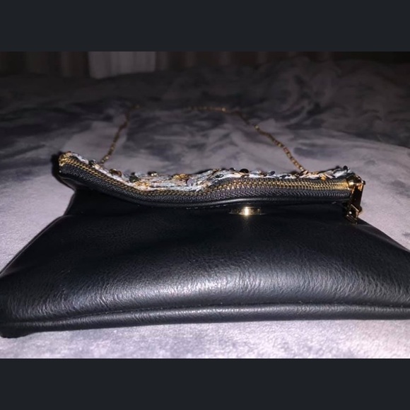 Purse - Picture 3 of 4